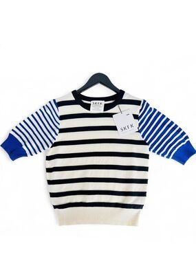 Muike Blue Black Stripe Knit Top